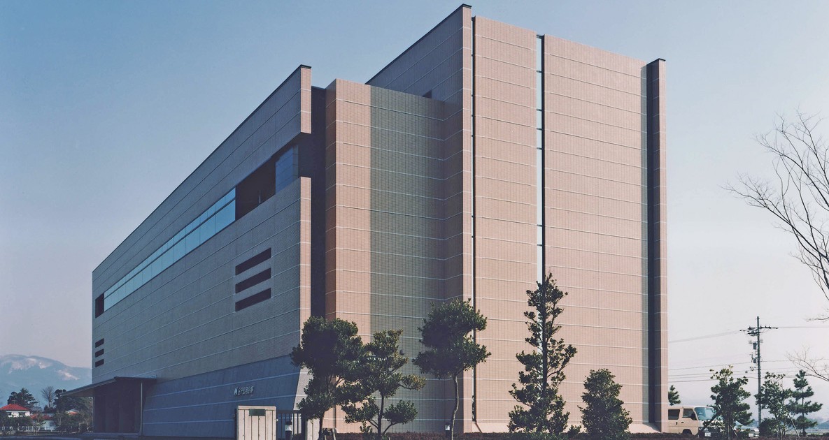 金沢信用金庫電算センター | オフィス・庁舎 | 実績紹介 | 松田
