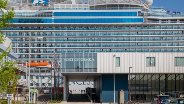 天保山客船ターミナル